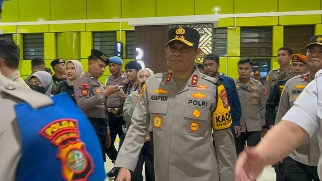Evakuasi Jadi Prioritas, Polisi Ungkap Kronologi Awal Tabrakan KRL di Bekasi Timur