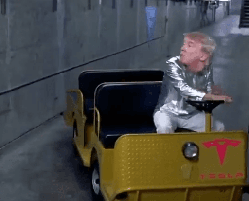 Video AI Buatan Iran Ejek Donald Trump sedang Kebingungan di Selat Hormuz dengan Cybertruck Tesla