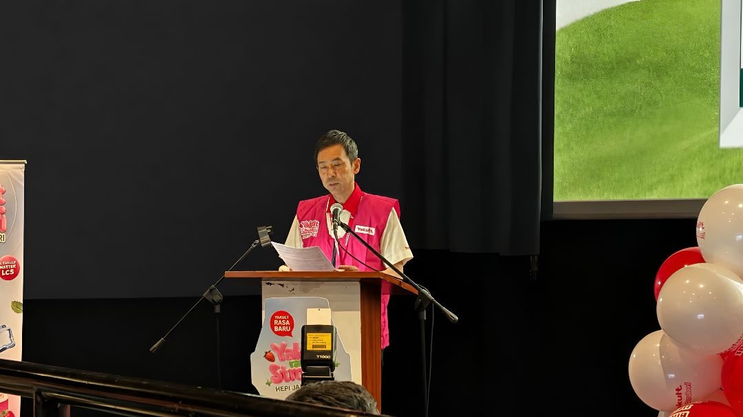 Yakult Tambah Varian Stroberi, Penjualan Dimulai 1 Juni 2026