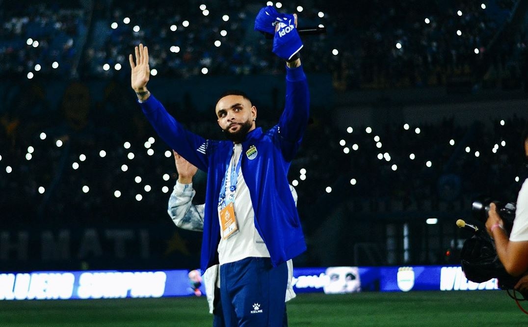 Persib: Layvin Kurzawa Datang di Momen Penting, Kami Doakan Yang Terbaik