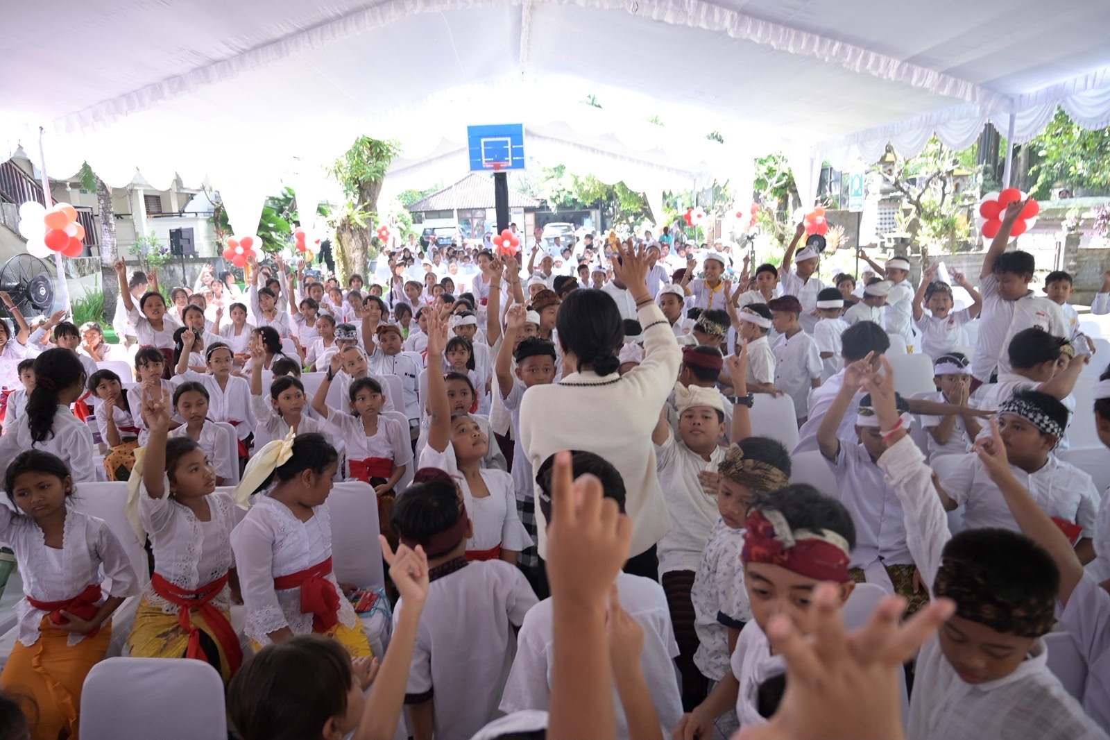 Komik dan Dongeng Jadi Cara BPDP Mengenalkan Sawit kepada Ratusan Siswa SD di Bali