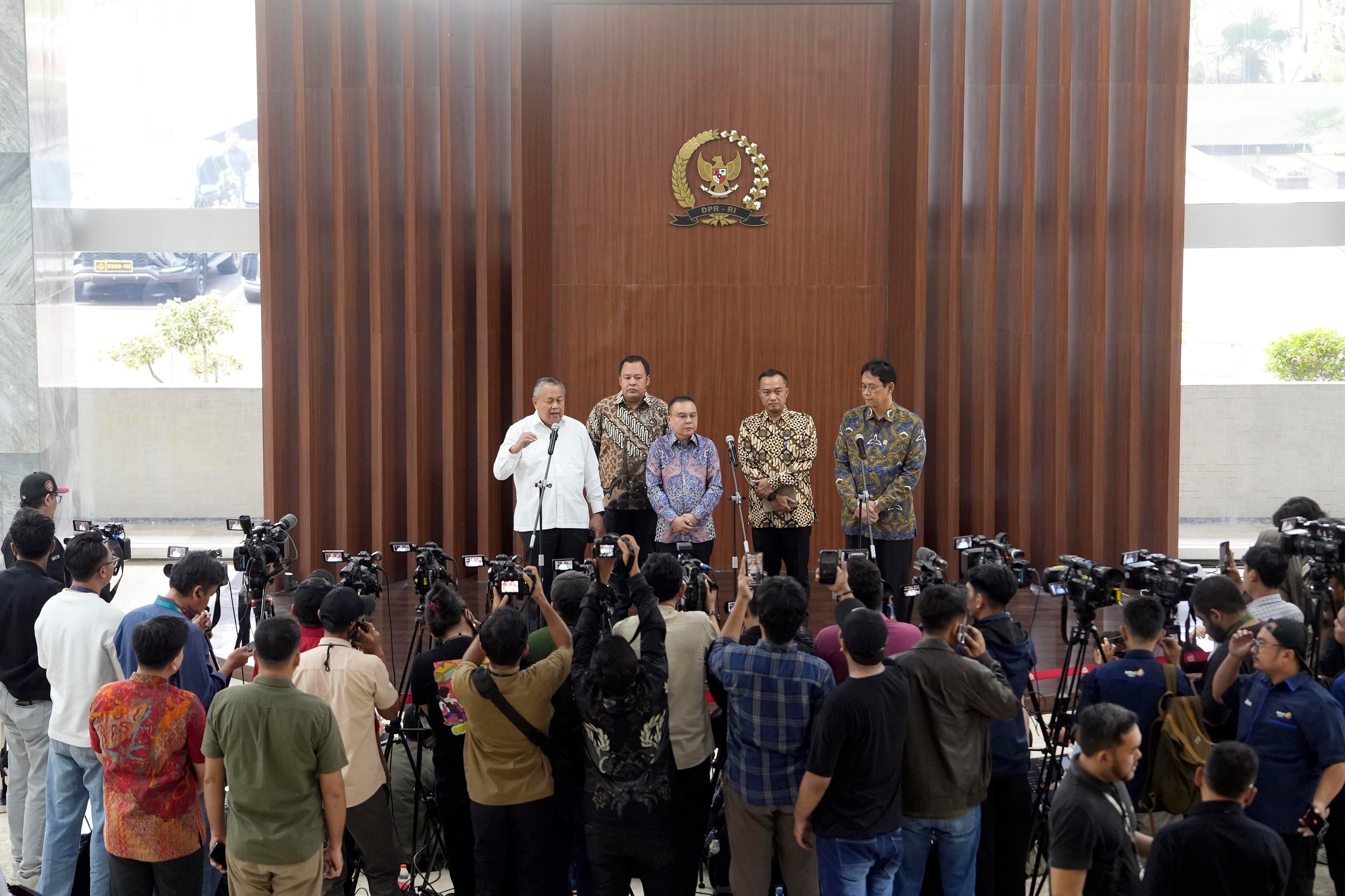 Responsif Jaga Ekonomi Nasional, Langkah Dasco Kumpulkan Gubernur BI dan Menkeu Dipuji