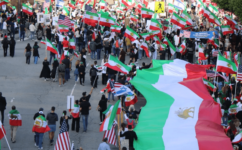 Kehadiran Tim Melli di Piala Dunia 2026 Membelah Komunitas Diaspora Iran di Amerika