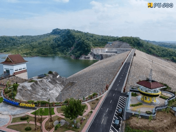 Hadapi El Nino, Kementerian PU Optimalkan Bendungan dan Jaringan Irigasi di Jabar