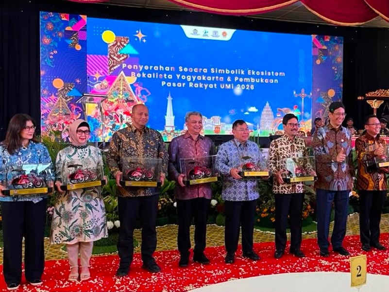 Pegadaian Dorong Green Tourism di Yogyakarta Lewat Program Becak Kayuh Listrik
