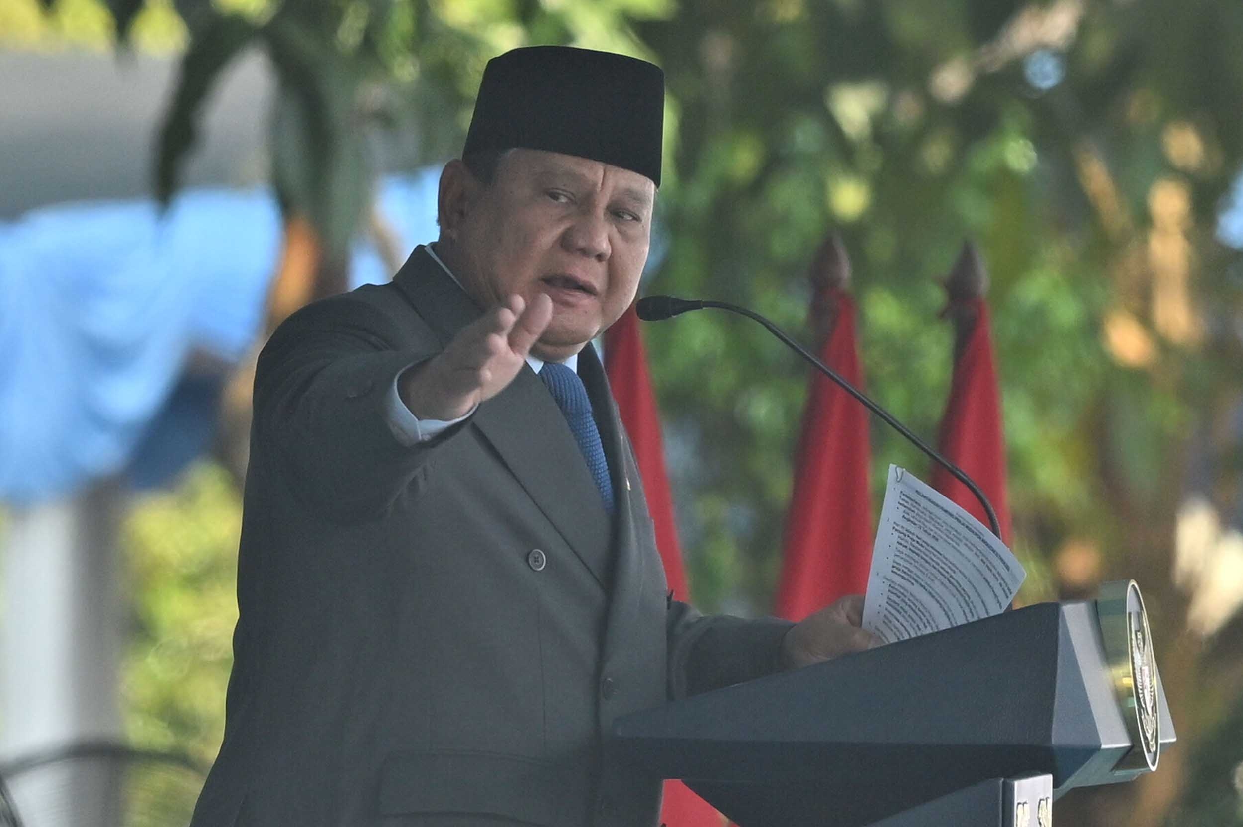 Presiden Jangan Ragu Copot Menteri yang Sibuk Manuver Menuju 2029