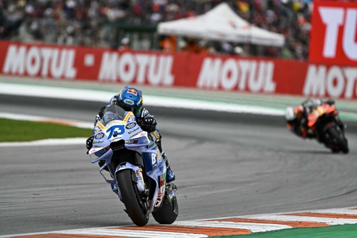 Hasil FP1 MotoGP Inggris 2026: Alex Marquez Tercepat di Silverstone, Bagnaia Masuk 10 Besar
