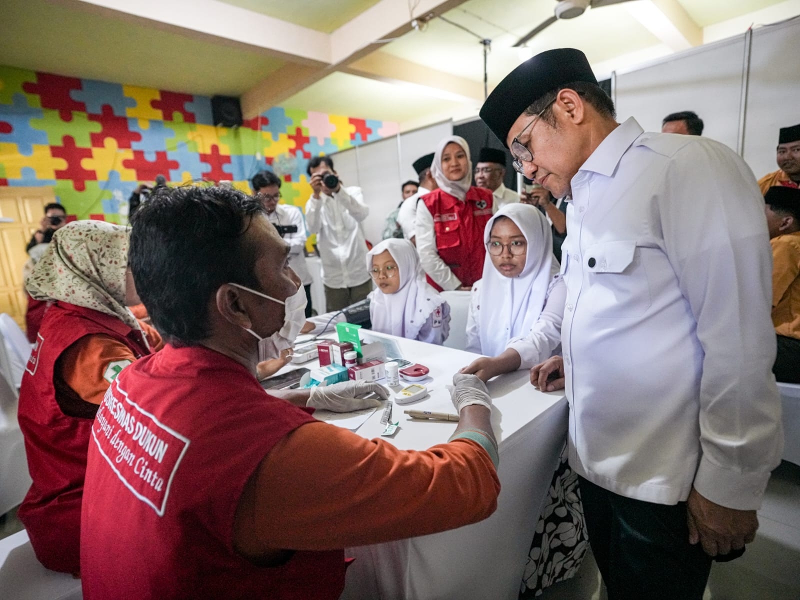 Menko PM: Jangan Sampai Industri Tumbuh Tapi Masyarakat Tertinggal