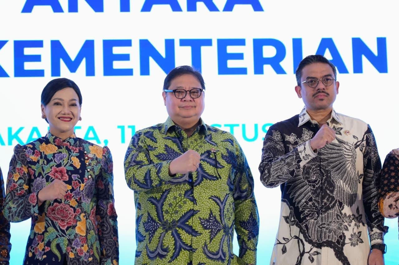 Menko Airlangga Dorong Kredit UMKM Jadi Rp2.000 Triliun