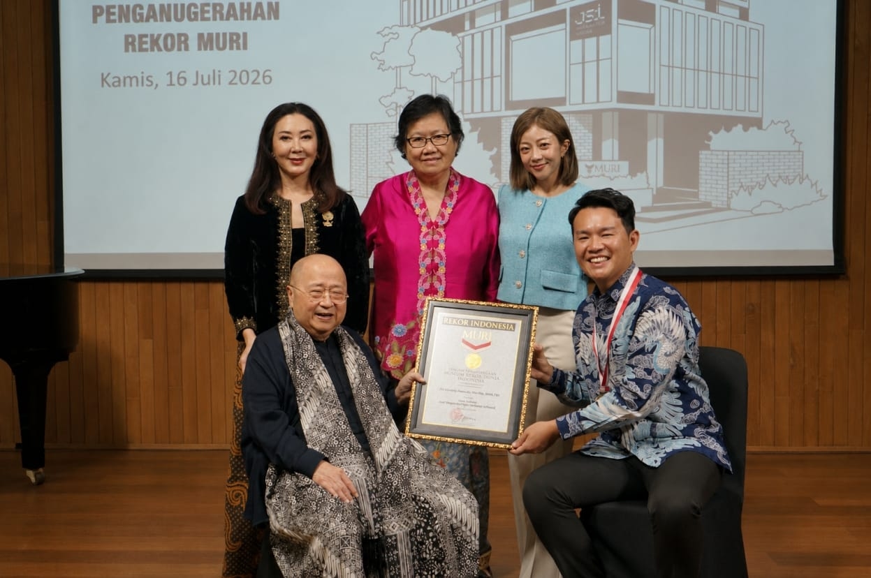 Cetak Rekor MURI Jelajahi 197 Negara, CEO Populix Timothy Astandu Buktikan Kesaktian Paspor Indonesia