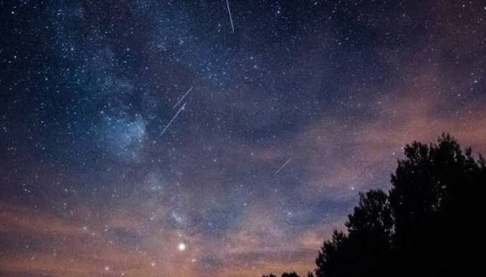 Apa Itu Hujan Meteor Perseid? Fenomena Langit yang Terjadi Setiap Tahun
