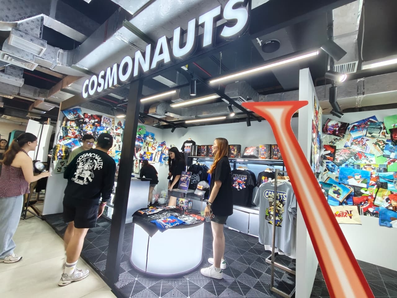 Cosmonauts x Voltes V: Koleksi Streetwear Resmi Ikon Mecha Jepang Kini Hadir di Indonesia