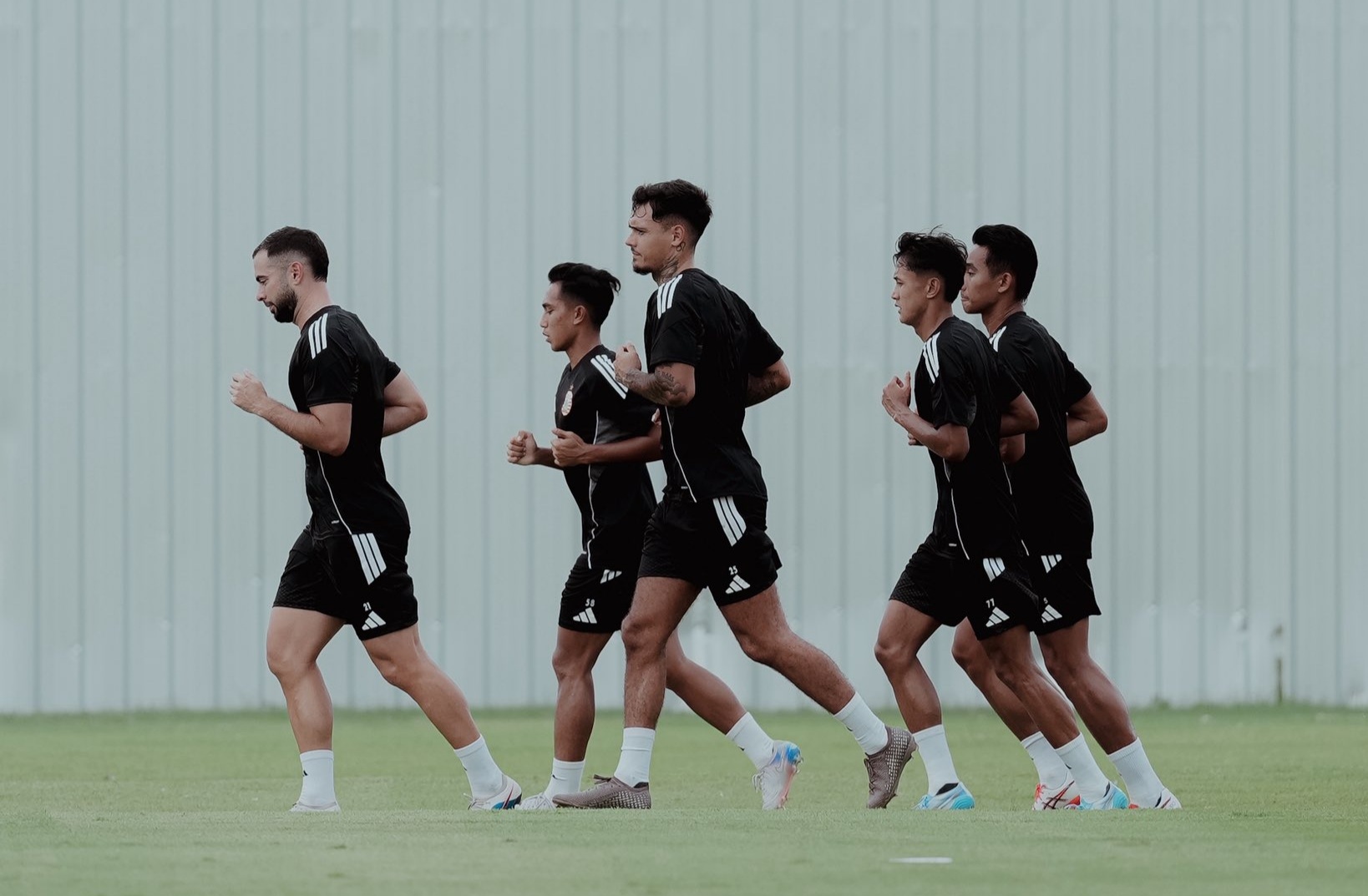 Shin Tae-yong Siapkan Dua Laga Uji Coba Persija dengan Misi Berbeda