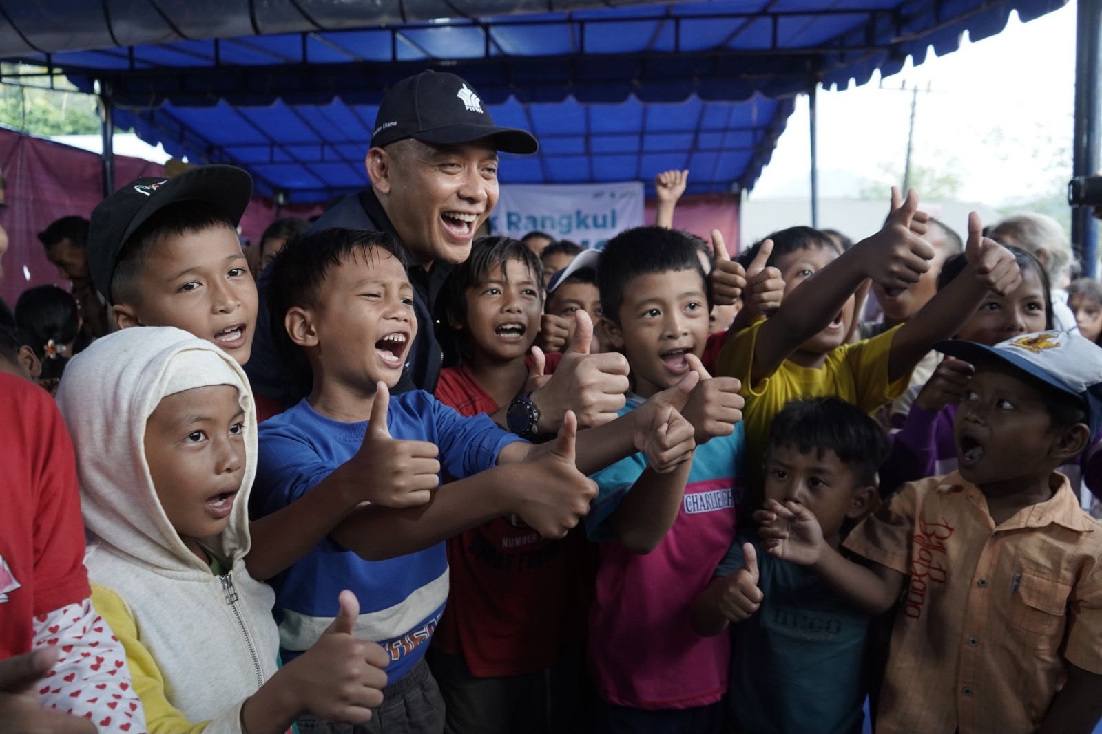 PalmCo Kucurkan Rp17,1 Miliar untuk Bencana hingga UMKM
