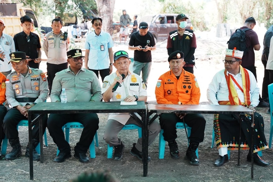 Tinjau Lokasi Terparah, Mendagri Desak Pemda Percepat Pendataan Korban Gempa