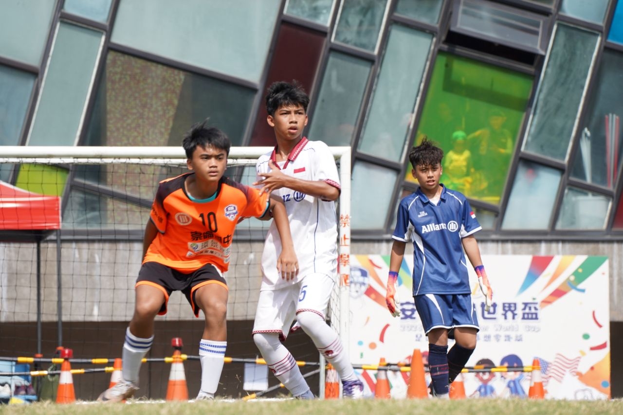 4 Anak Nasabah Allianz Tampil di Ajang Sepak Bola Internasional di Taiwan