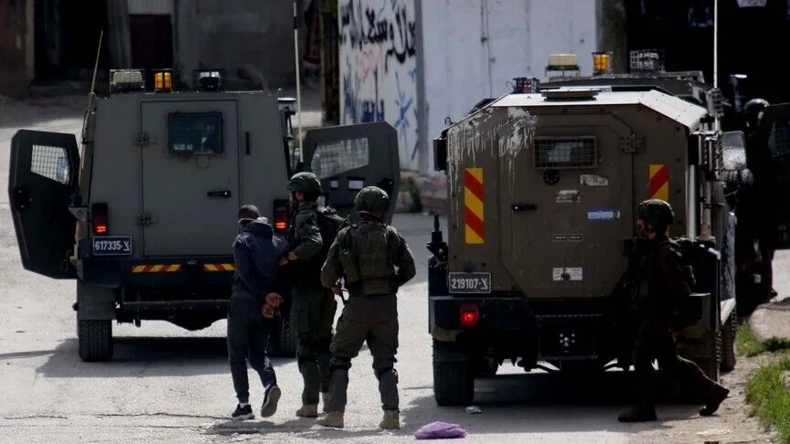 Israel Tangkap 11 Warga Palestina di Tepi Barat, Termasuk Mantan Tahanan dan Perempuan