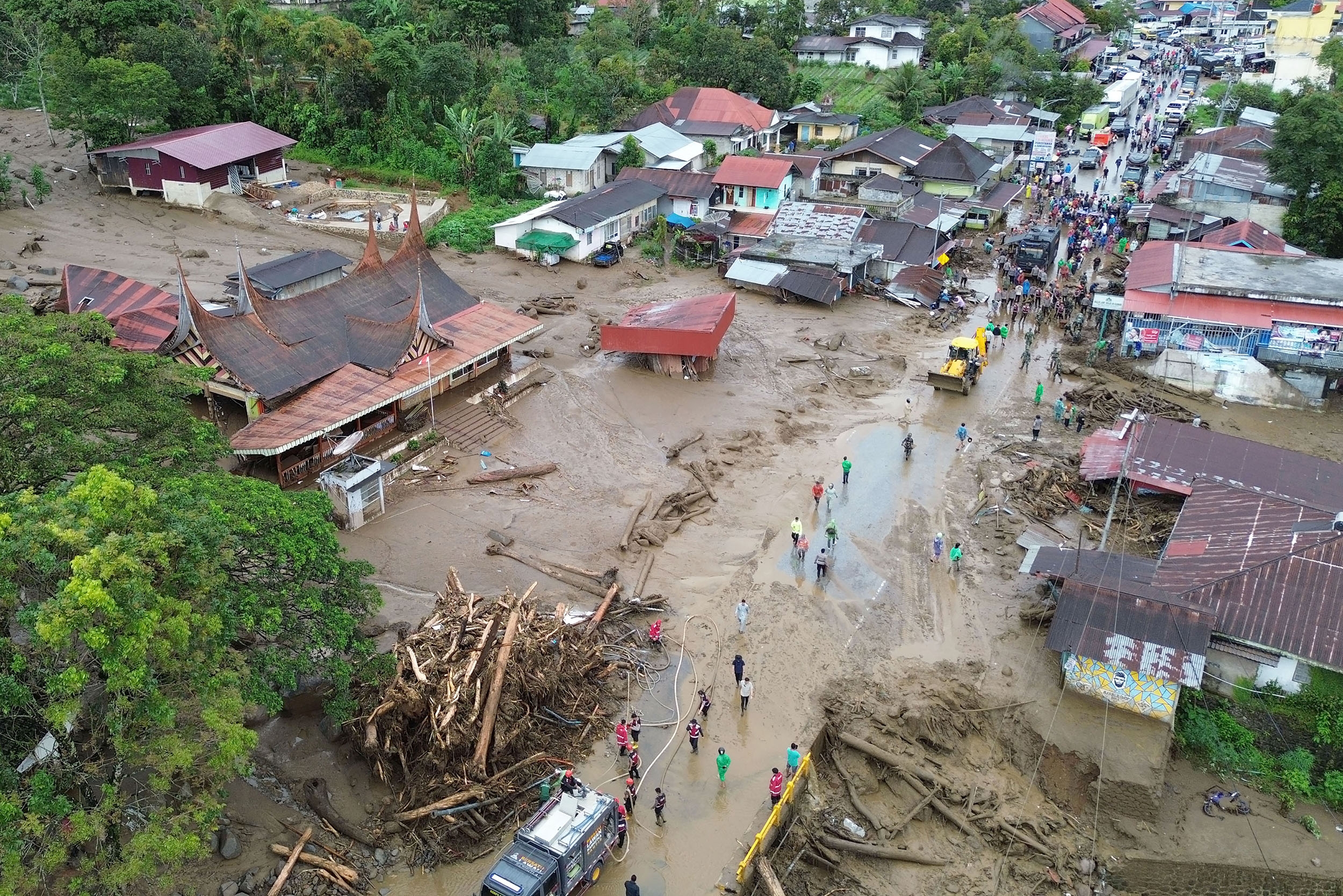 Banjir Rendam Padang, 498 Warga Terdampak dan 238 Orang Dievakuasi