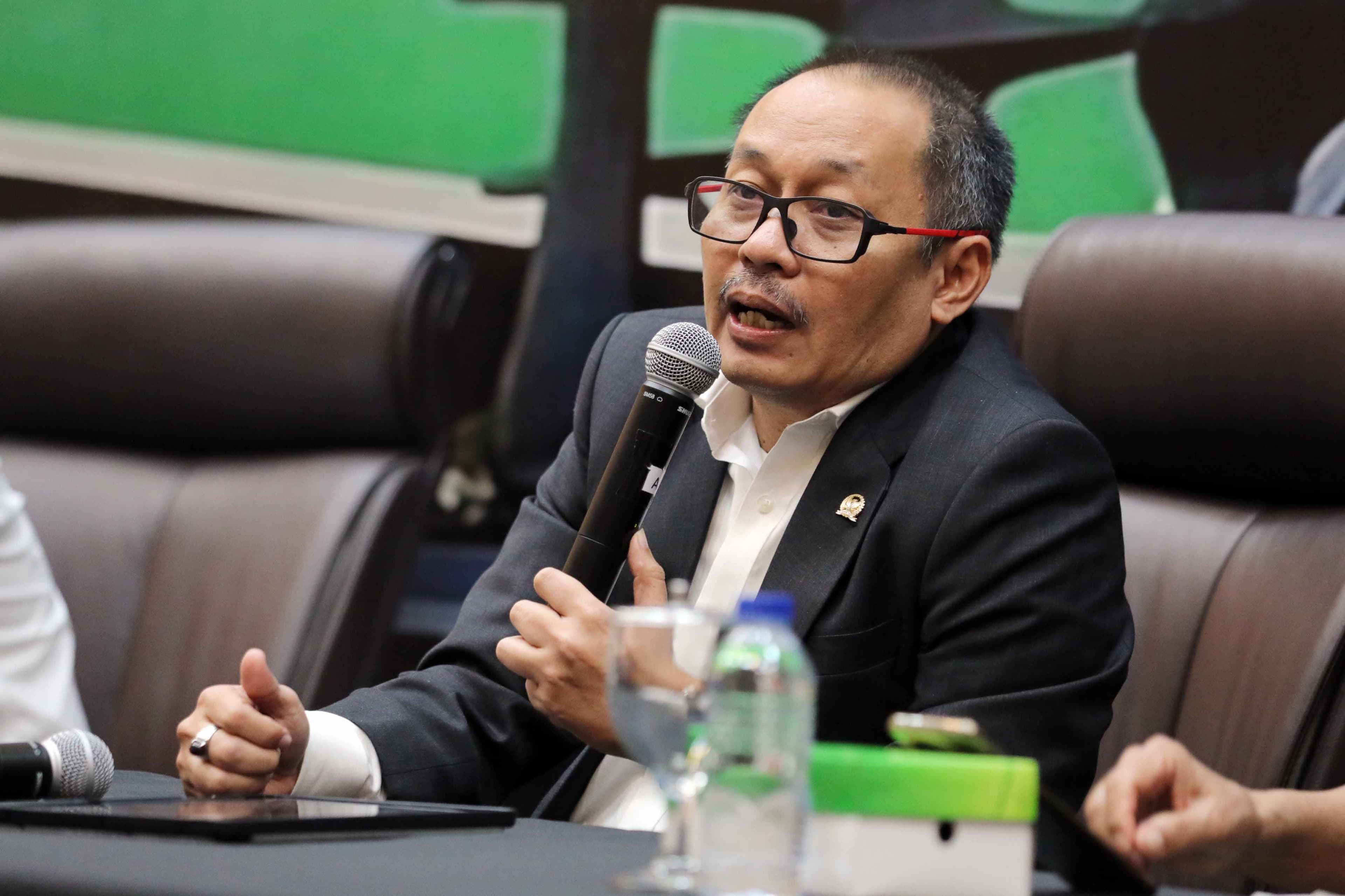 DPR Soroti Jatuhnya Pesawat ATR IAT di Maros: Investigasi KNKT Harus Dipercepat