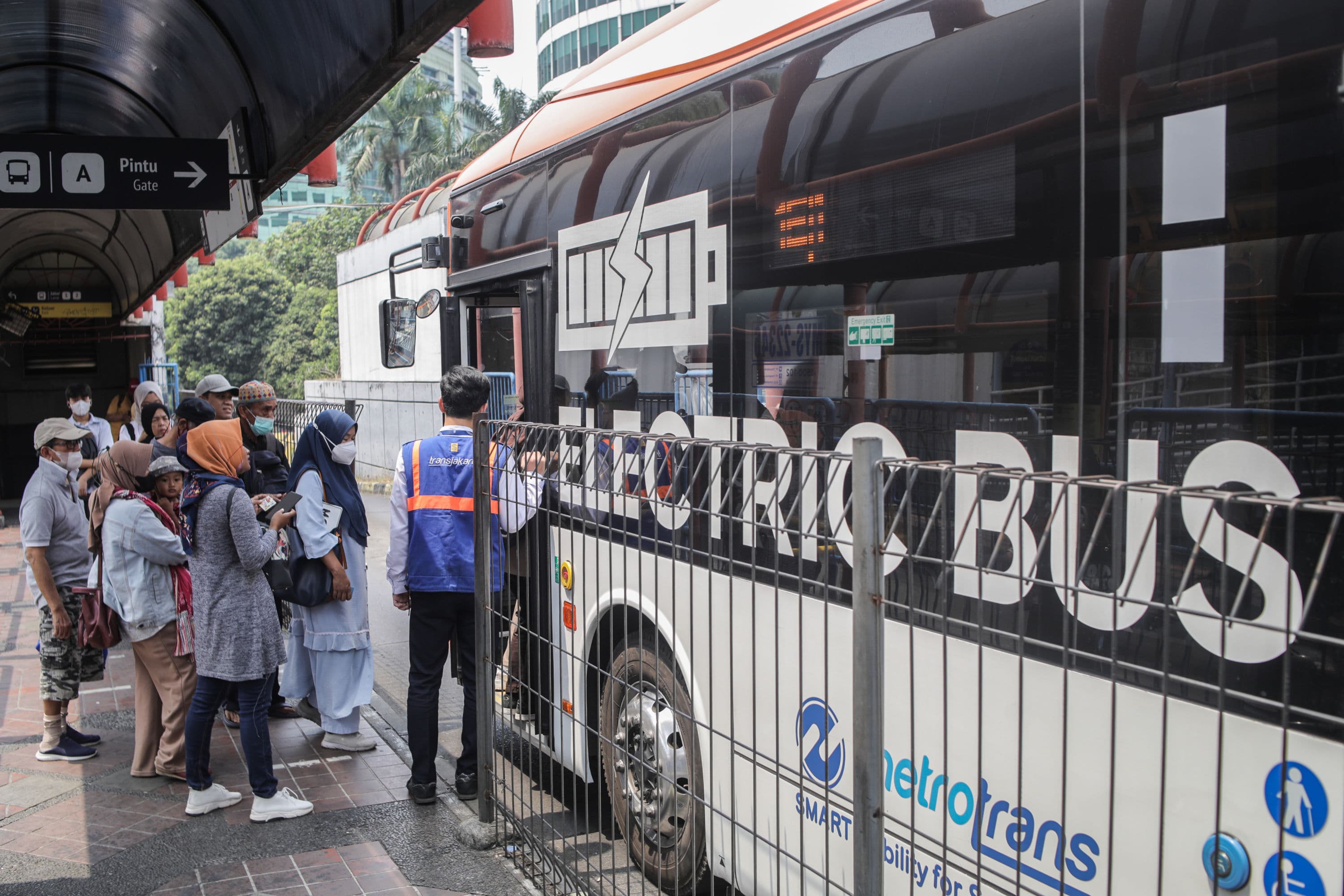 Polusi Udara Kian Mengkhawatirkan, Komisi B DPRD DKI Beberkan Dampak Armada Bus Pakai BBM