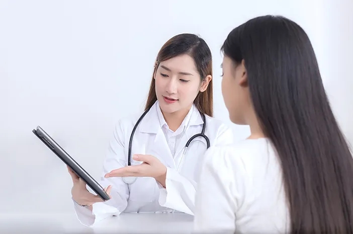 Alasan Tenaga Farmasi Mampu Membaca Resep Dokter, Ada Kode Khusus?