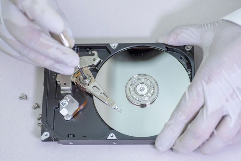6 Cara Memindahkan Data Dari Hard Disk Yang Tiba-tiba Rusak