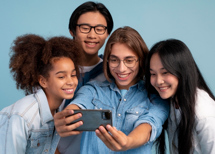 7 Cara Tingkatkan Mindset Positif Anak Muda Yang Inspiratif