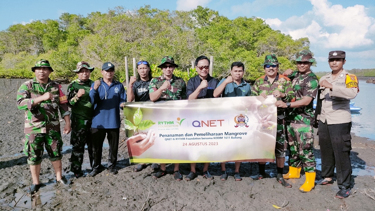 Qnet Lanjutkan Upaya Lestarikan Hutan Bali Bersama Kodim 116