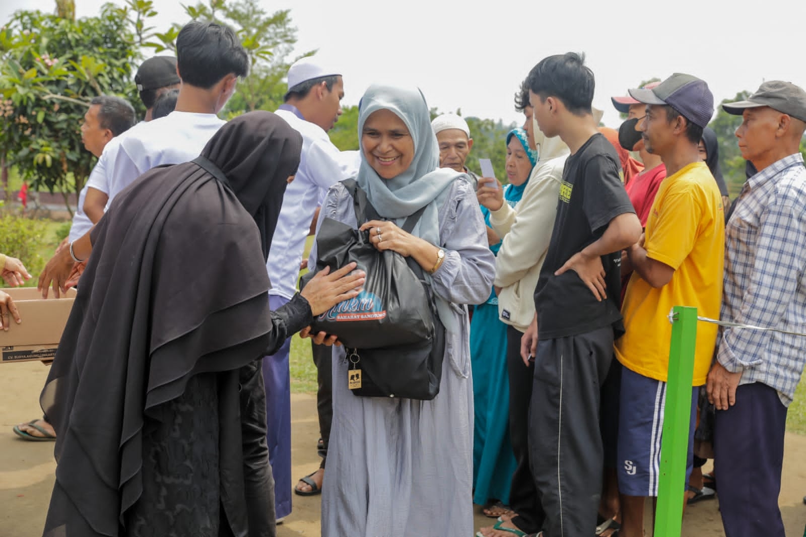 Harga Beras Melonjak, UMKM Sahabat Sandi Gelar Bazar Sembako Murah Di Kabupaten Bogor