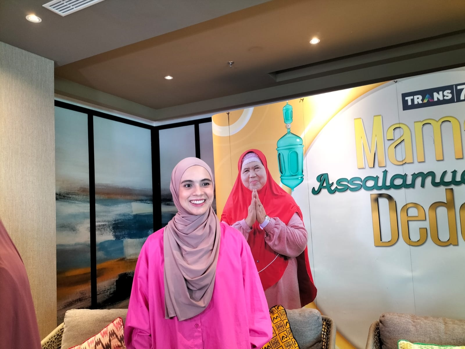 Jadi Pembawa Acara Program Mamah Dedeh, Nycta Gina Ketakutan