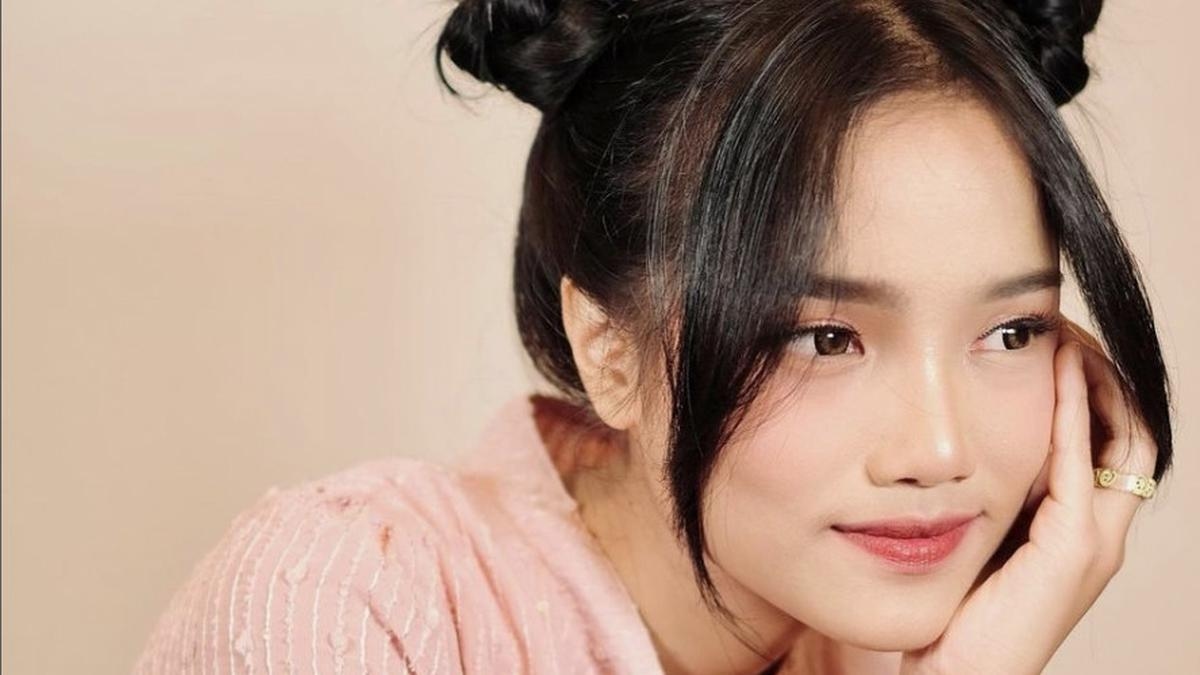 Dilarang Angkat Beban Lebih Dari 3kg, Begini Kondisi Skoliosis Yang Diidap Fuji