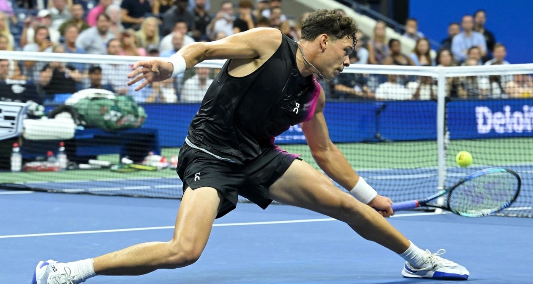 AS Terbuka: Melaju Ke Semifinal, Ben Shelton Dikepung Para Juara