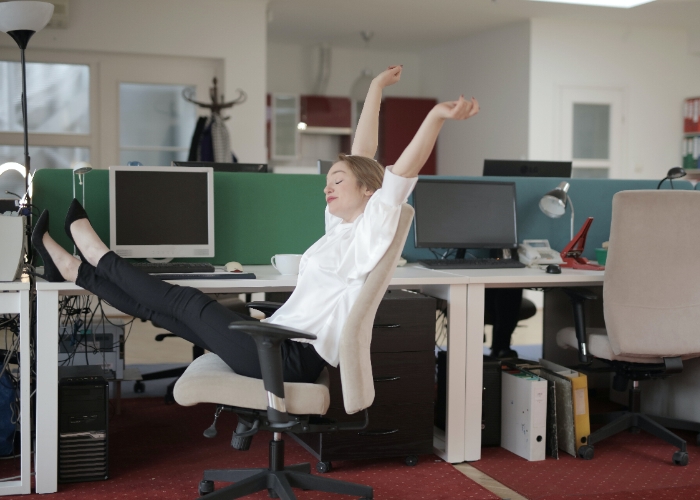 7 Ciri Orang Cerdas, Menunda Pekerjaan Termasuk