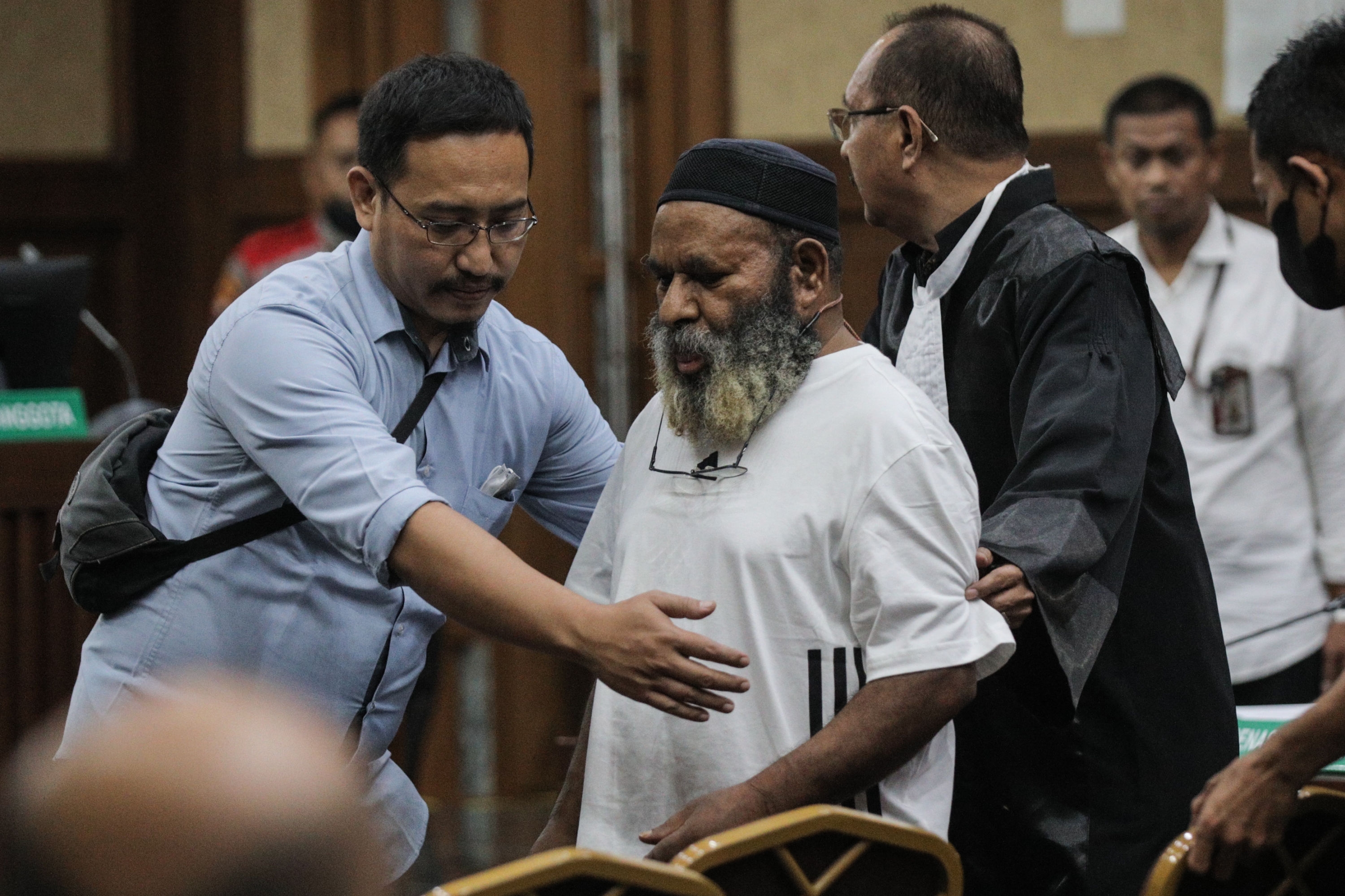 Terdakwa Lukas Enembe Meninggal Dunia, KPK Sampaikan Dukacita