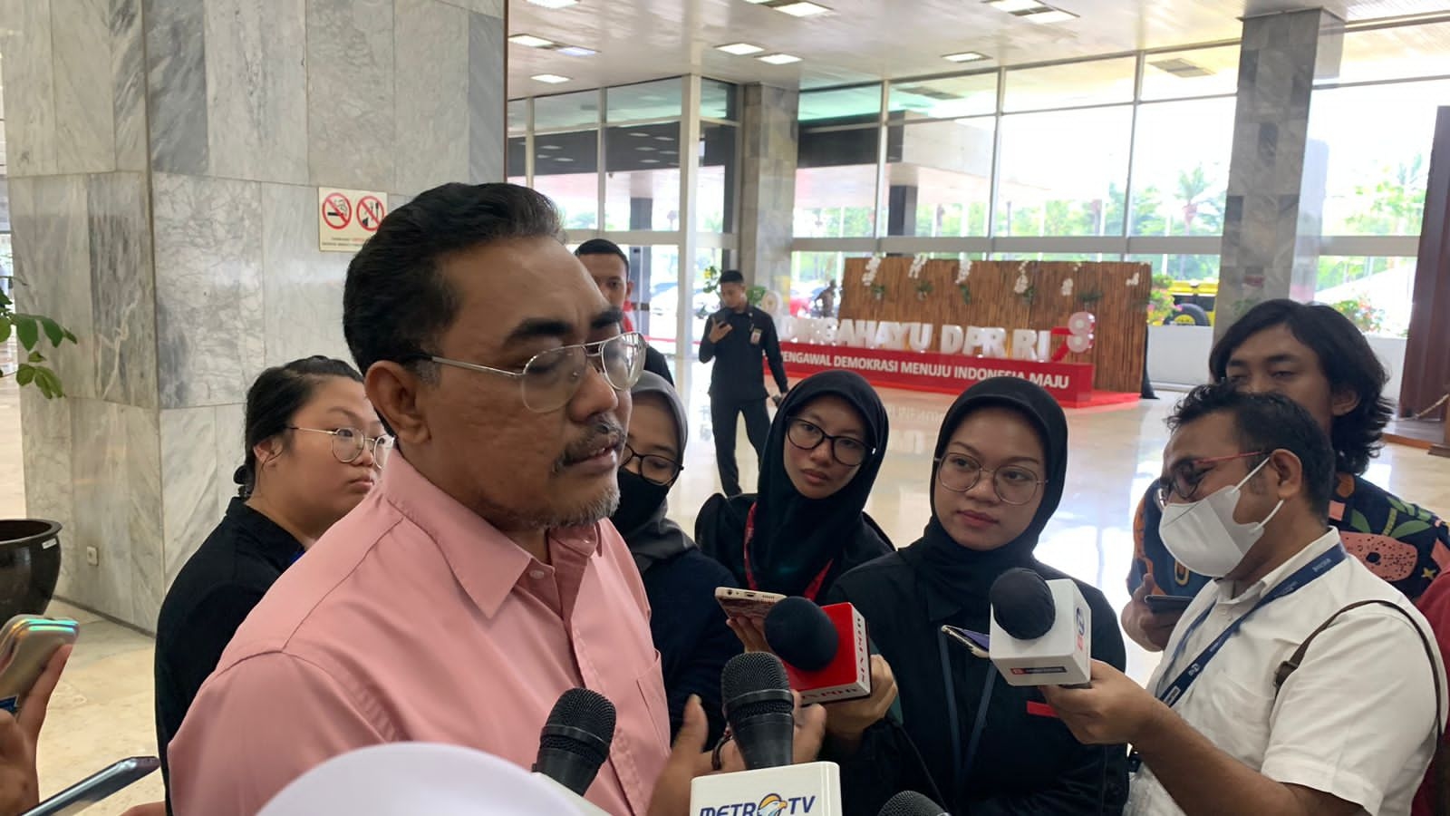 Jokowi Mata-matai Parpol, Dibela PKB