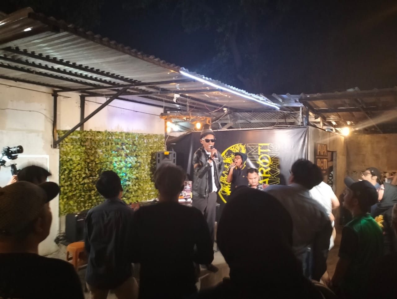 Pecah! Bobby Artificial Life Bikin Penonton Jingkrak-jingkrak Di Program Akurat Cek Sound
