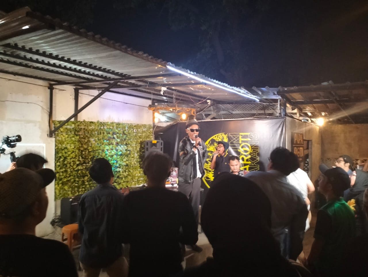 Pecah! Bobby Artificial Life Bikin Penonton Jingkrak-jingkrak Di Program Akurat Cek Sound