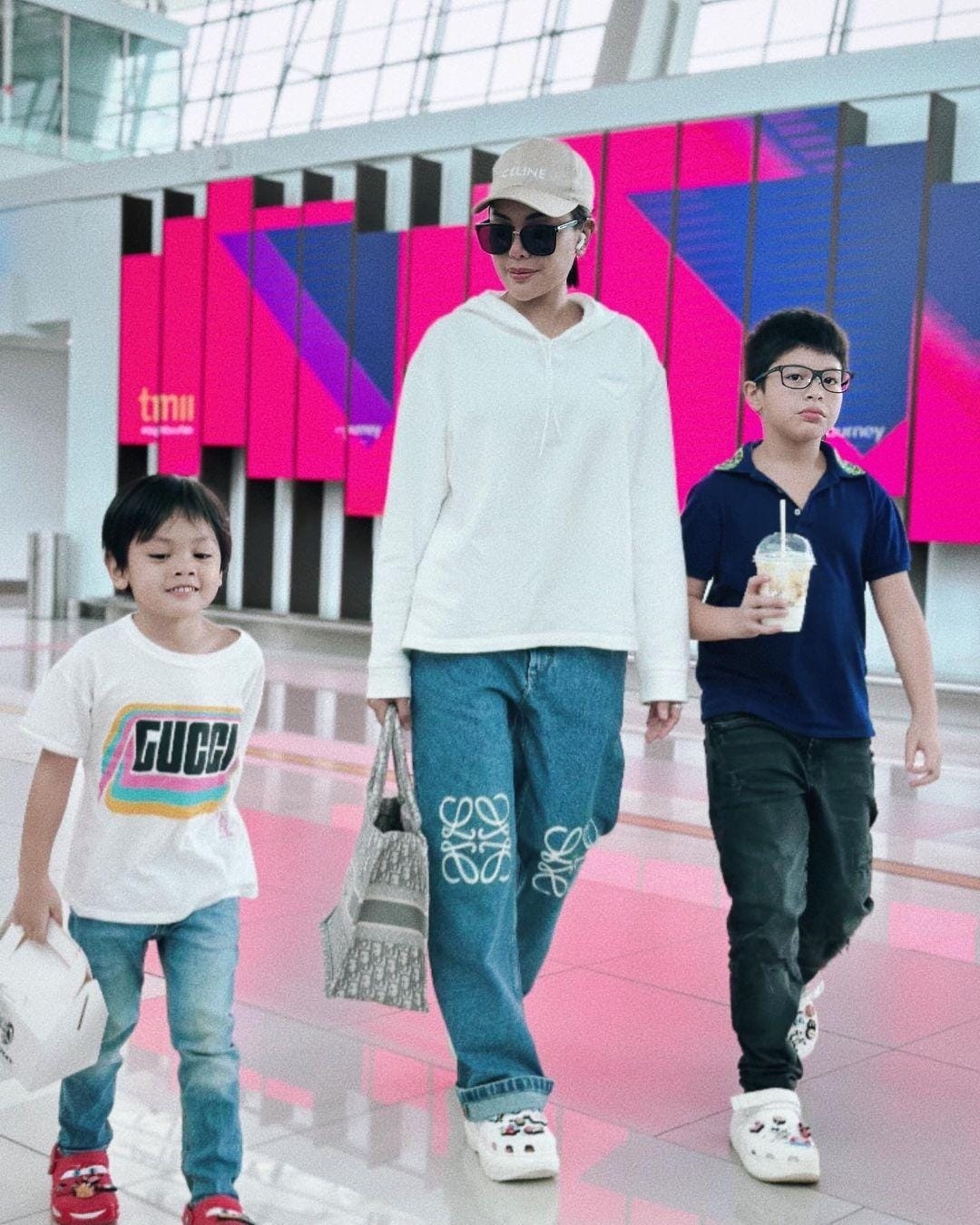 Nikita Mirzani Bongkar Kelakuan Lolly, Netizen : Tunggu Karmanya Lolly