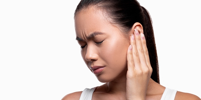 Simak 7 Cara Mengatasi Telinga Kemasukan Air