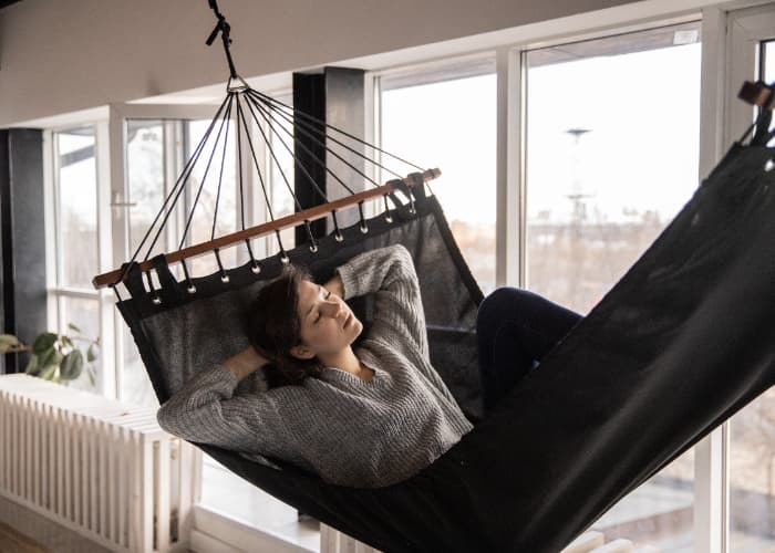 Kenapa Udara Dingin Bikin Malas Bergerak