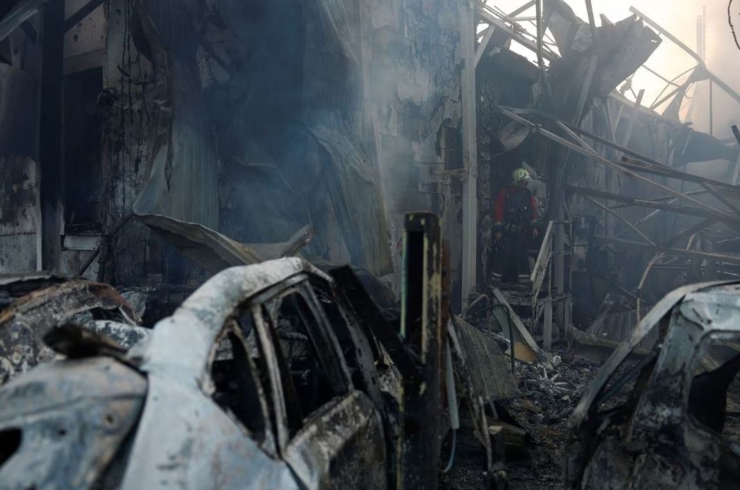 Rudal Rusia Hantam Fasilitas Energi Ukraina, 18 Orang Luka-luka