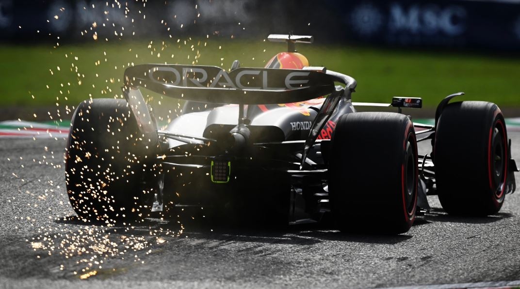 F1 GP Jepang: Dominan, Max Verstappen Rebut Pole Position