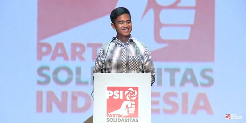 Genggaman 'Bunga Mawar' Di Tangan Kaesang Adalah Upaya PSI Merampas Suara Relawan Jokowi Dari PDIP