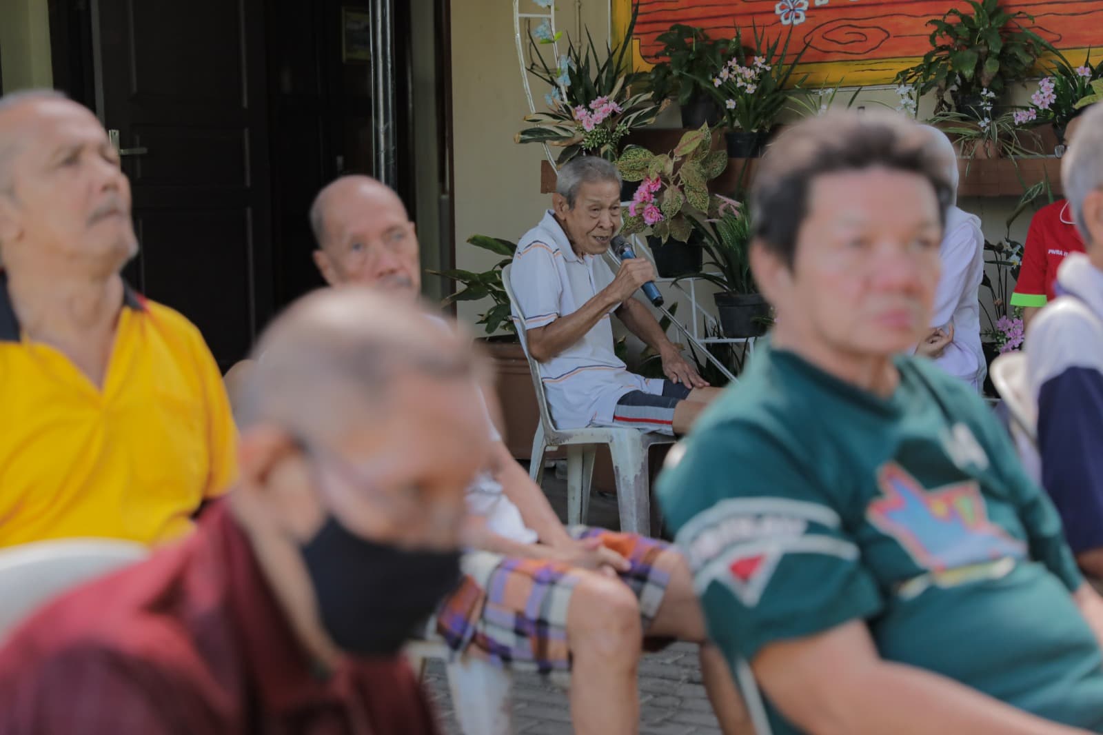 Bahagianya Lansia Panti Wredha Semarang Atas Kehadiran OMG