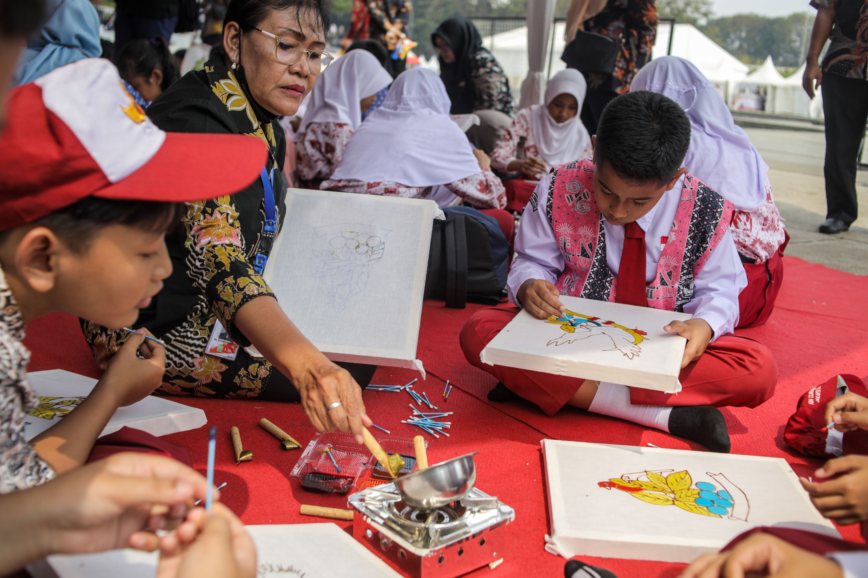 10 Adab Dan Sopan Santun Murid Kepada Gurunya