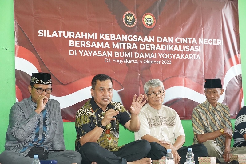 Guru Besar UMY Ajak Mitra Deradikalisasi Satukan Tekad