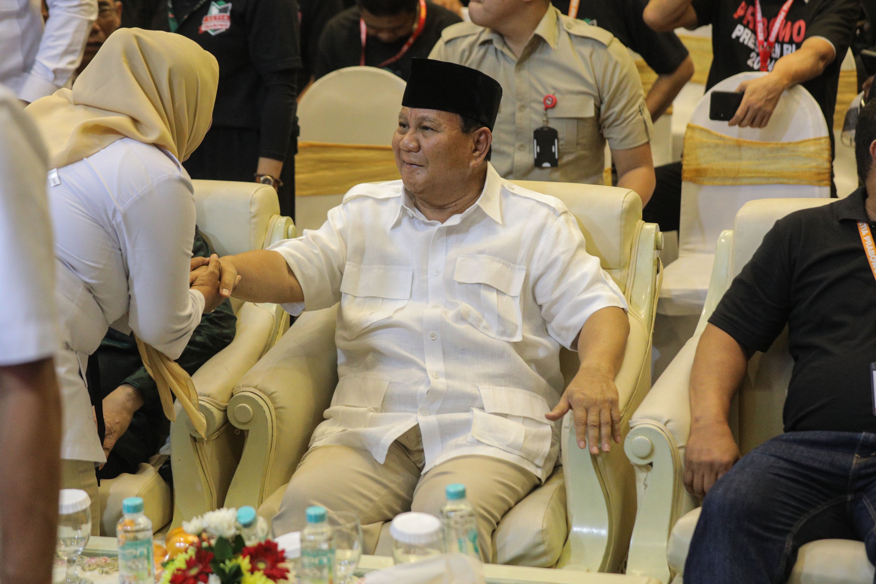 Buat Kader Gerindra! Prabowo Enggak Setuju Politisi Nyagub Dari Modal Gadai Rumah