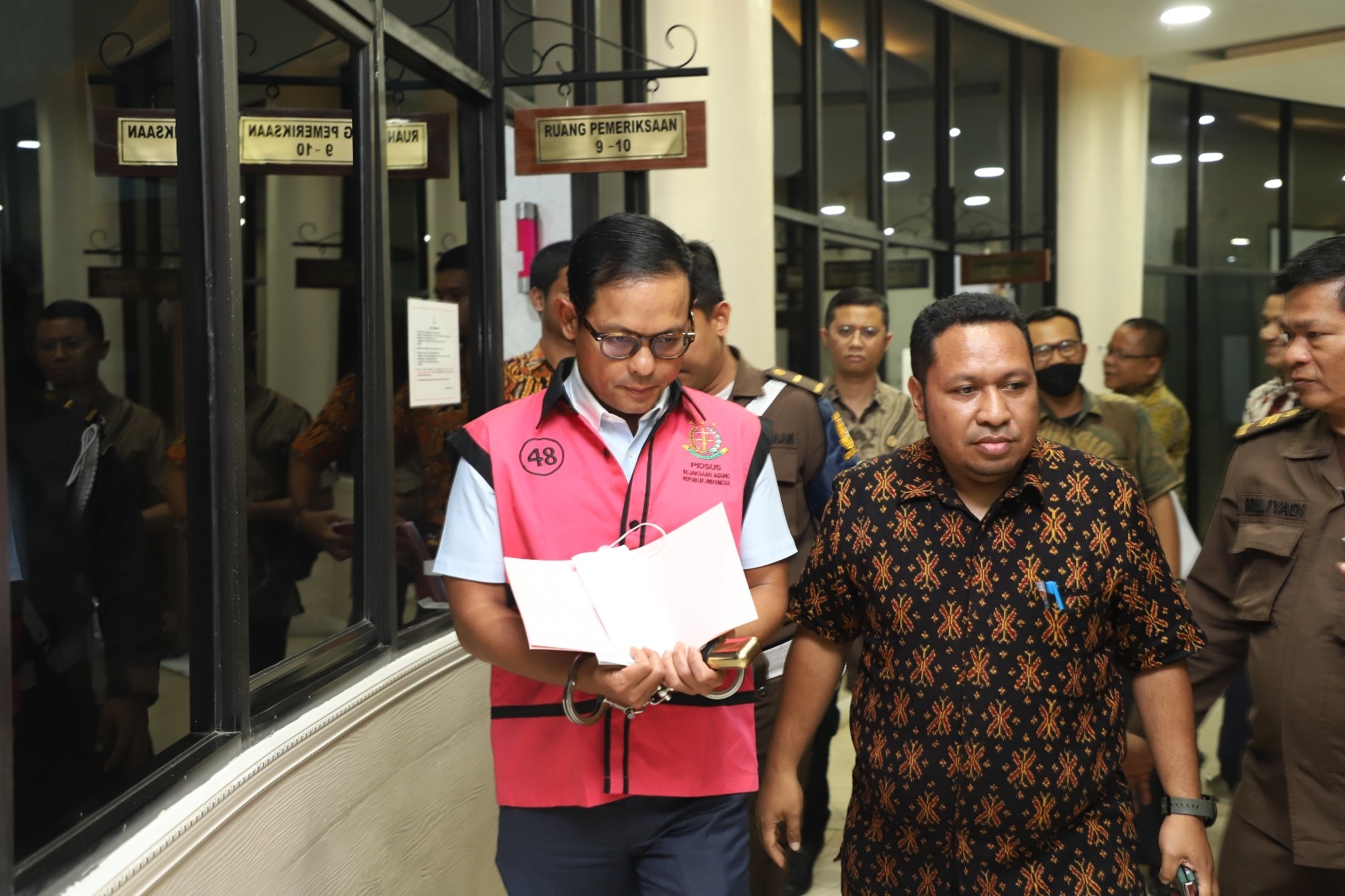 Pemerasan Picu Kasus Korupsi BTS 4G, Penetapan Edward Hutahaen Tersangka Dapat Apresiasi