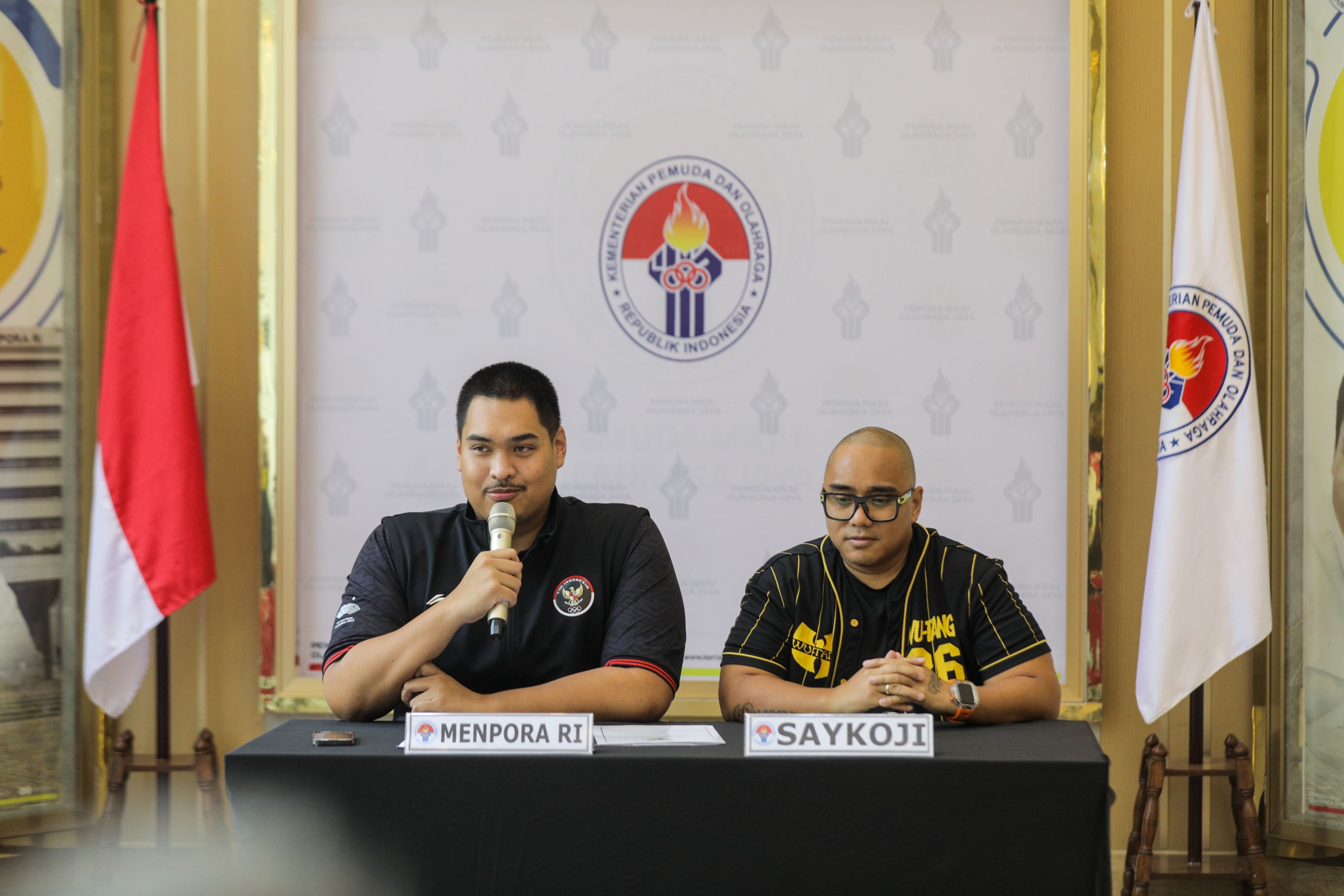 Menpora Sebut Sidang Berjalan Lancar, Komisi X DPR Setujui Naturalisasi Jay Idzes dan Nathan Tjoe