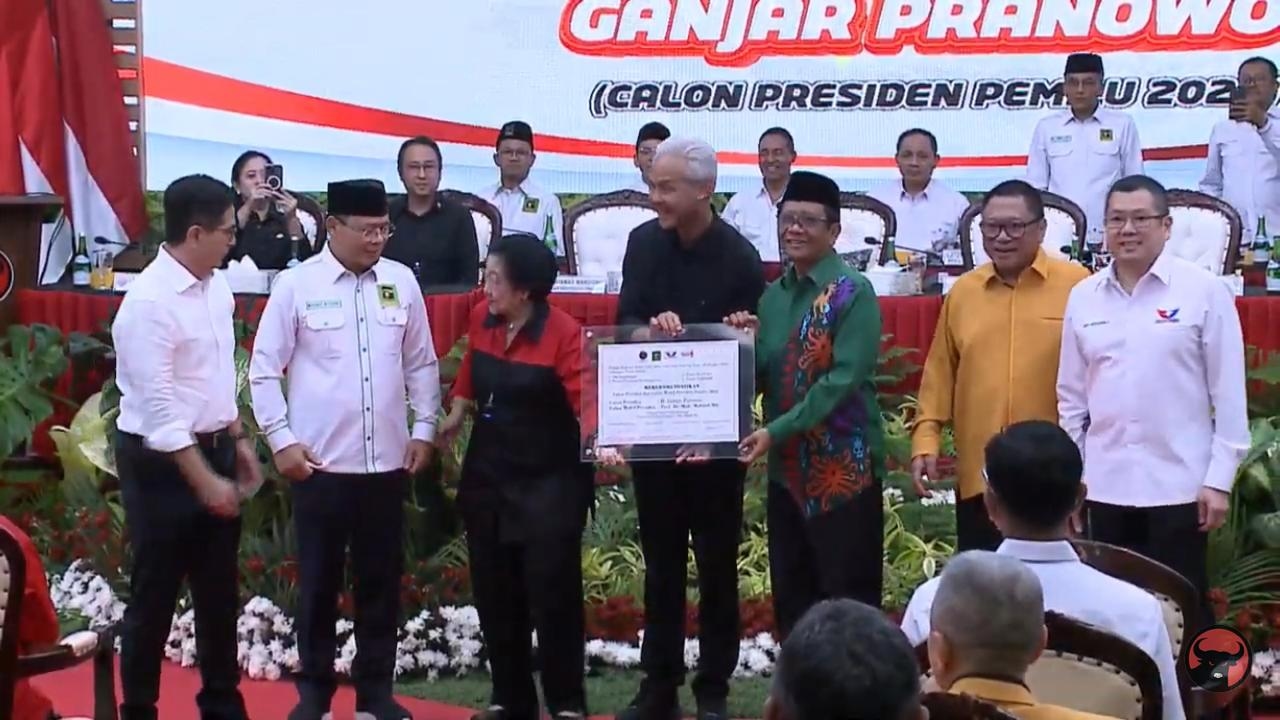 Megawati Umumkan Pendamping Ganjar Pranowo, Keluarga Jokowi Tidak Terlihat Batang Hidungnya